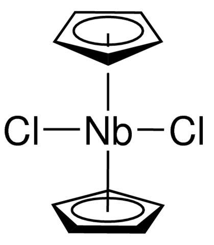 Bis(cyclopentadienyl)niobium(IV) dichloride Chemical Structure